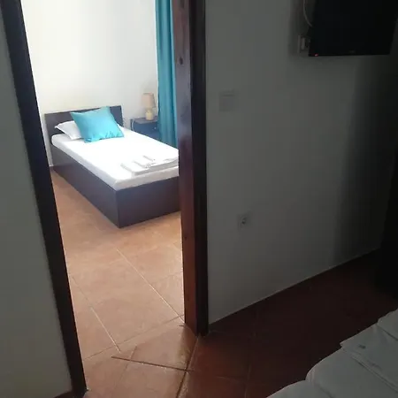 Maison d'hôtes валена град *